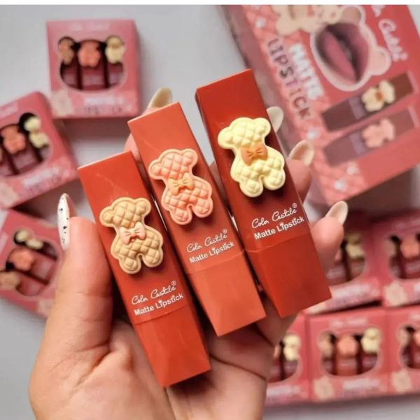 Color Castile Pack of 3 Bear Shape Matte Lipsticks – Long-Lasting, Bold and Vibrant Makeup Essential for Women & Girls, Perfect Gift Set for Birthdays, Parties, Weddings, and Daily Fashion Beauty Needs