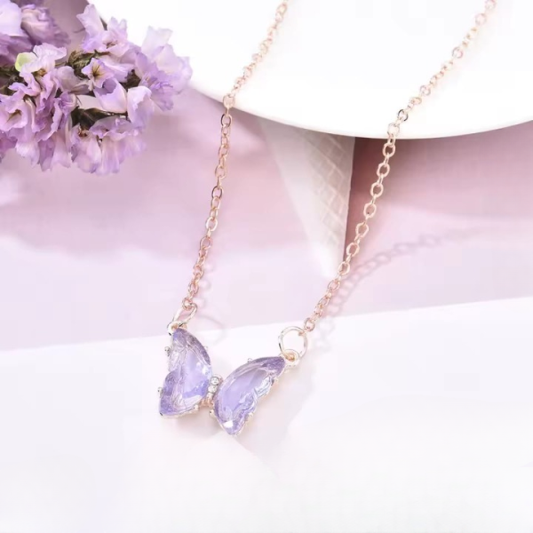 Crystal Butterfly Pendant Necklace for Women – Elegant Gold Chain Jewelry Gift with Delicate Butterfly Charm, Stylish Fashion Necklace for Daily Wear, Special Occasions, Birthdays & Anniversaries (AWT-108)